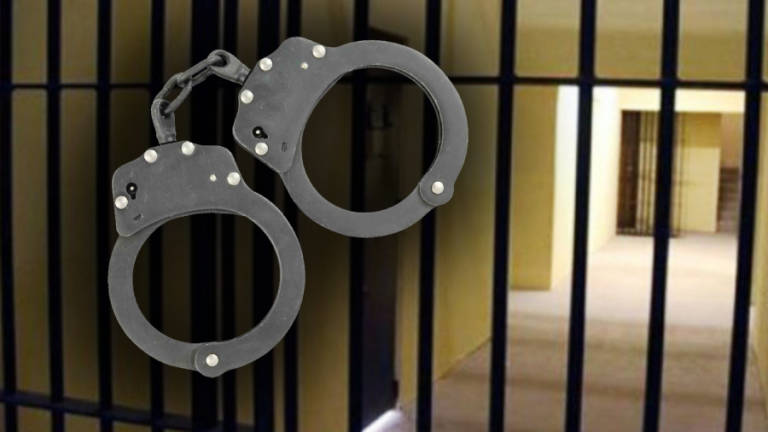 Car theft suspects nabbed in ambush near cemetery