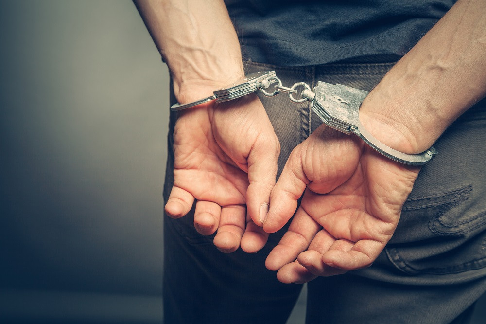 US citizen arrested for smuggling space cakes, marijuana-laced vape liquid