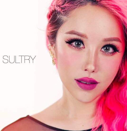 Popular Singaporean blogger Xiaxue launches make-up line