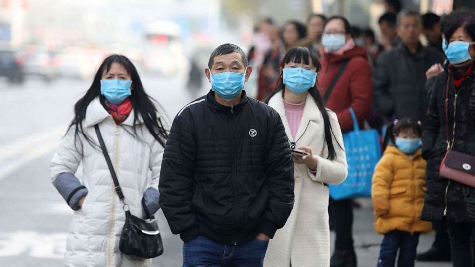 Coronavirus: countries evacuate citizens from China