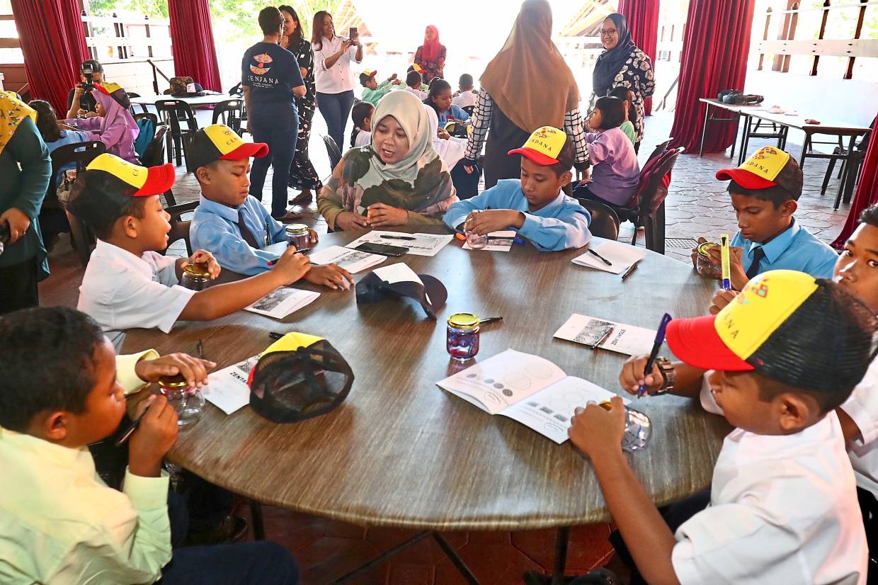 Excursion inspires schoolchildren to appreciate the arts