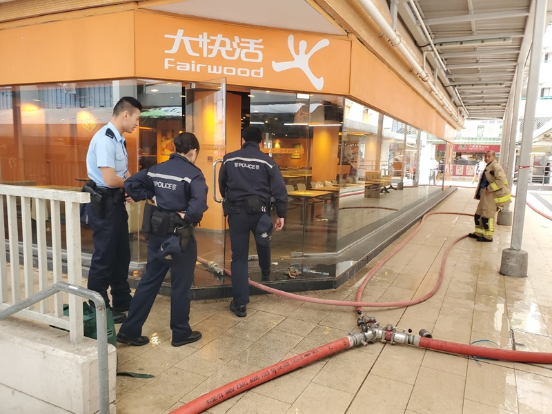 牛池湾快餐店火警 未有人受伤