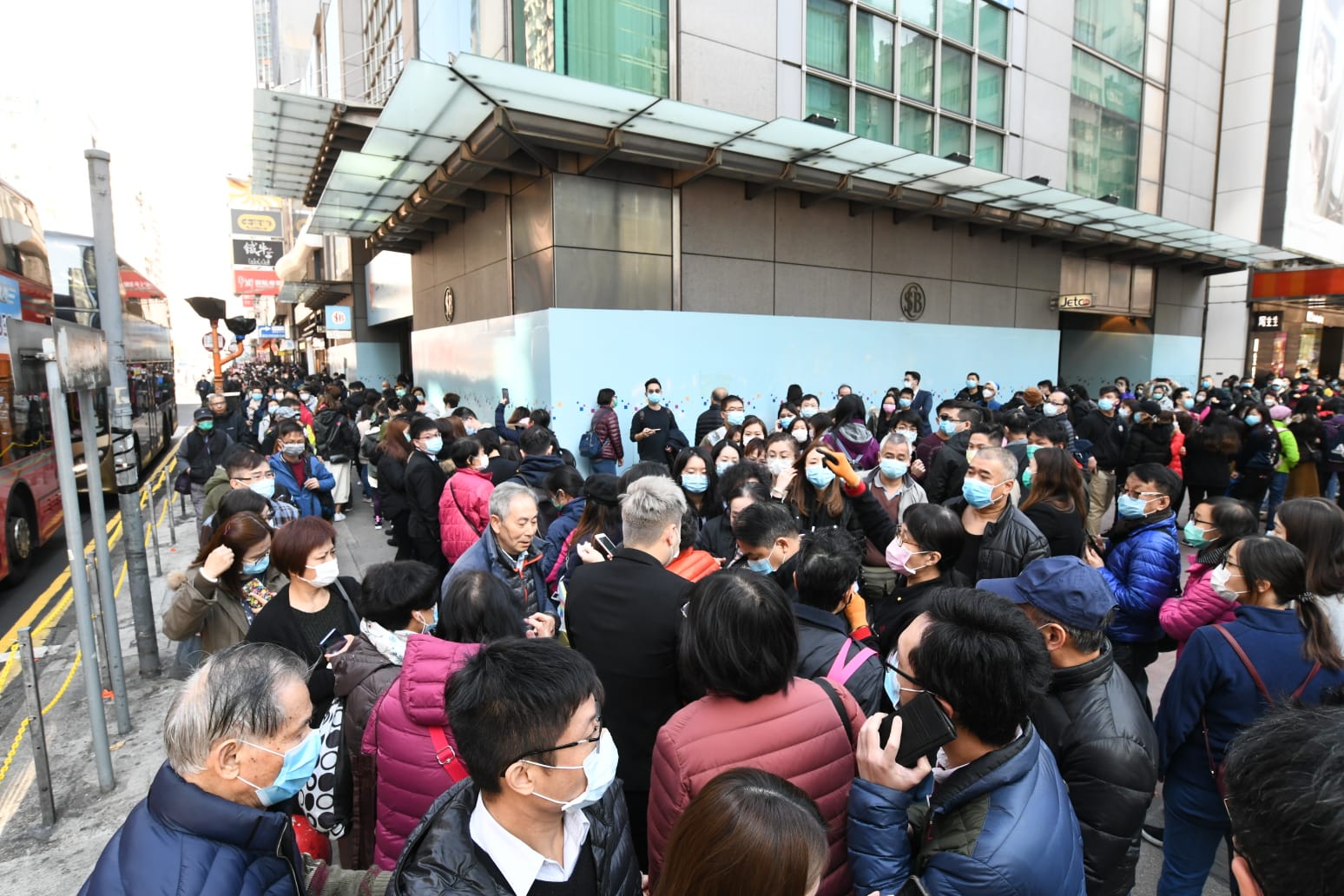 【新冠肺炎】卫署医管局下午4时30分简报疫情