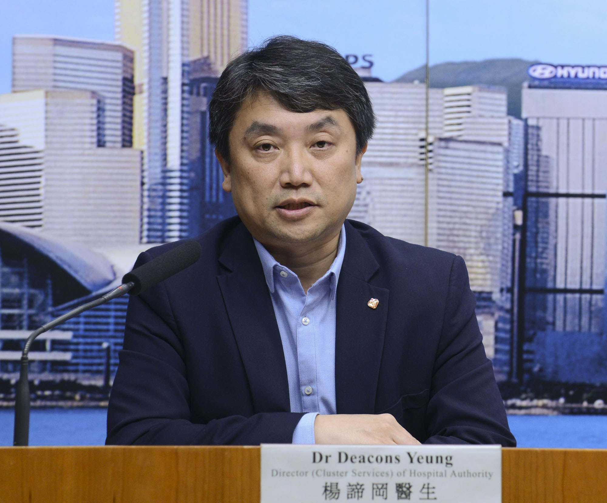 【新冠肺炎】医管局：公院口罩存量不足3个月 短期内会返货