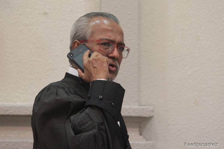Shafee keeps mum over Najib's application against Kit Siang and journo