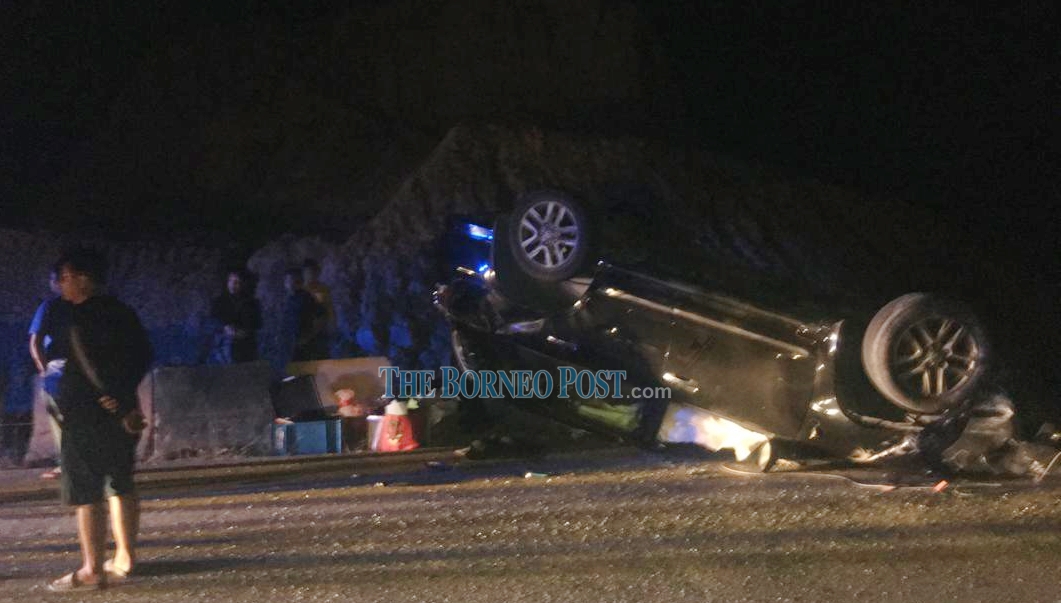 SUV carrying media, state assemblyman overturns after hitting concrete barrier in Miri, no injuries reported