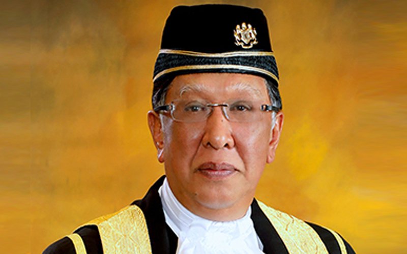 Federal Court judge heads list of FT award recipients