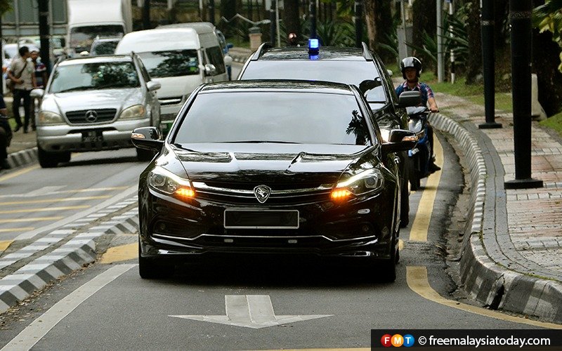 8 companies in the running to manage govt vehicle fleet
