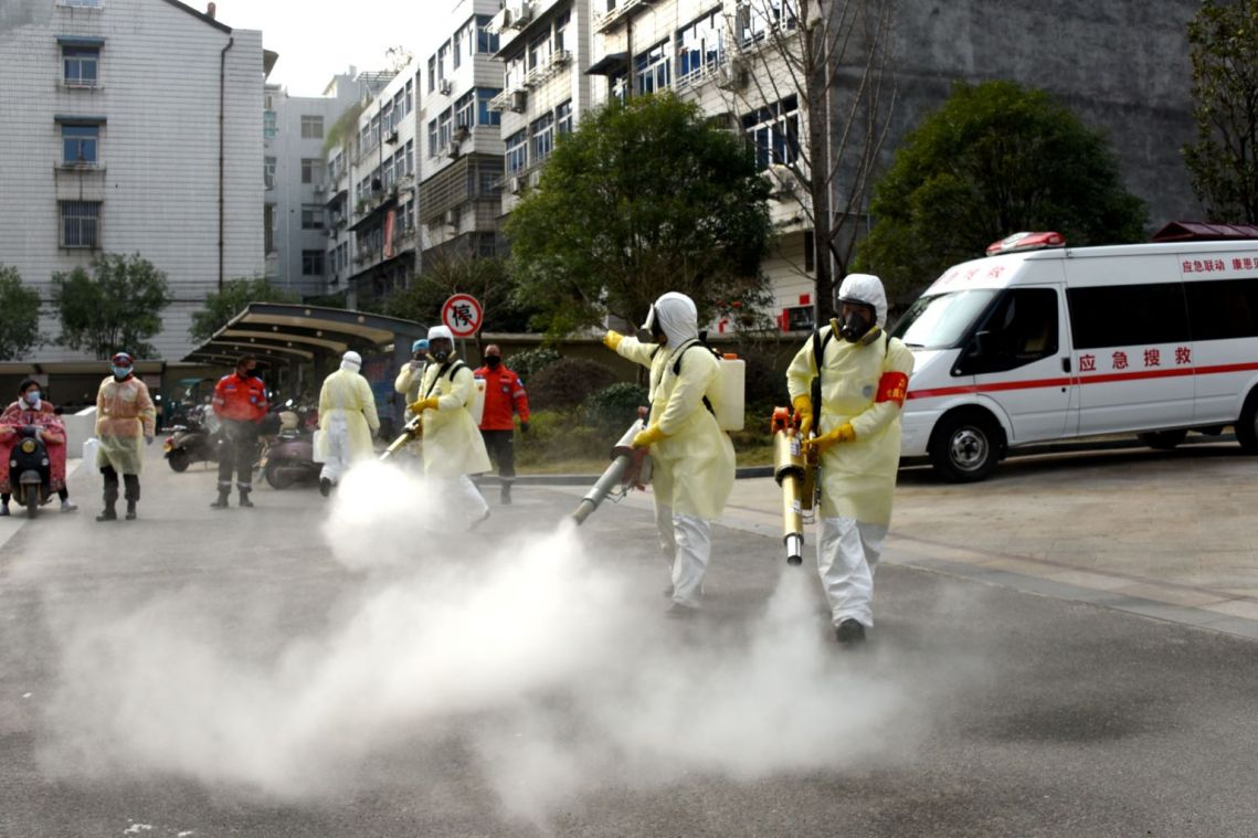 China shuts down city of Wenzhou, far from virus epicentre