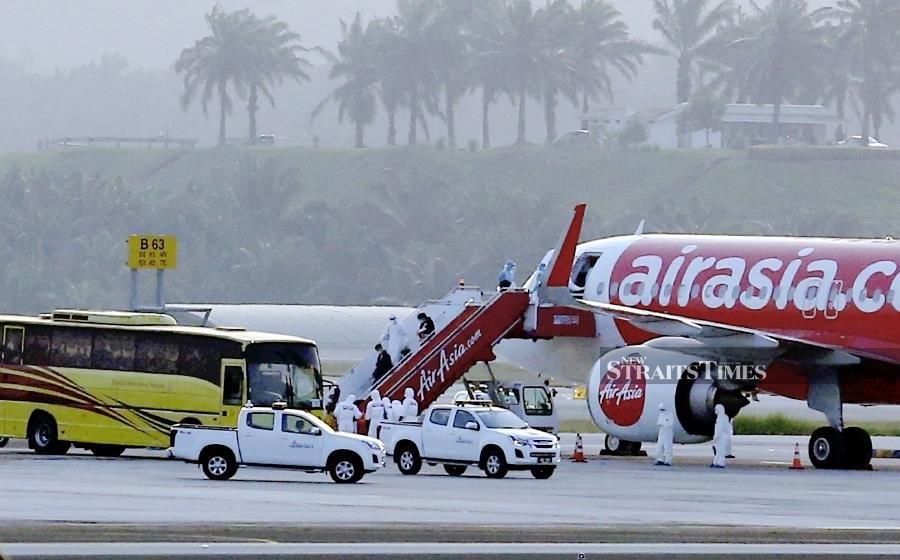 Malaysian recounts experience of being evacuated from China