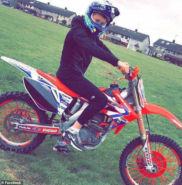 'I opened the bag and saw a leg, arms and a pair of flip flops': Man who found remains of dismembered Irish teenager killed by gang describes horrifying moment he looked in the holdall