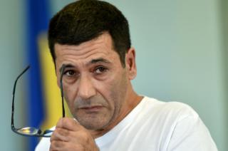Le Drian case: Fraudsters who wore mask of French minister jailed