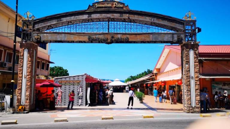Kota Kinabalu quiet after China tourists stop arriving