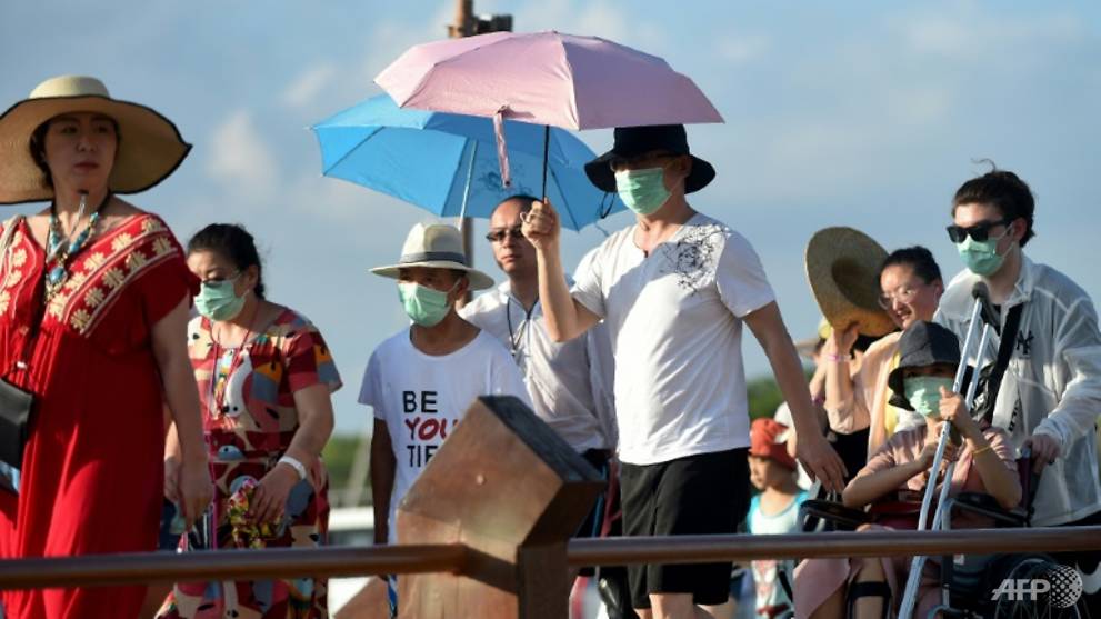 Thousands of Chinese tourists stranded in Bali after flights suspended