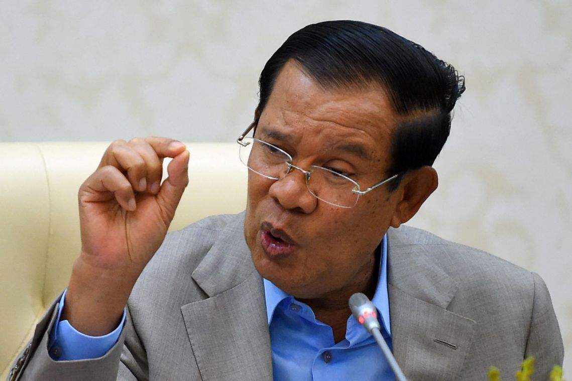 Cambodian PM Hun Sen arrives in China for visit
