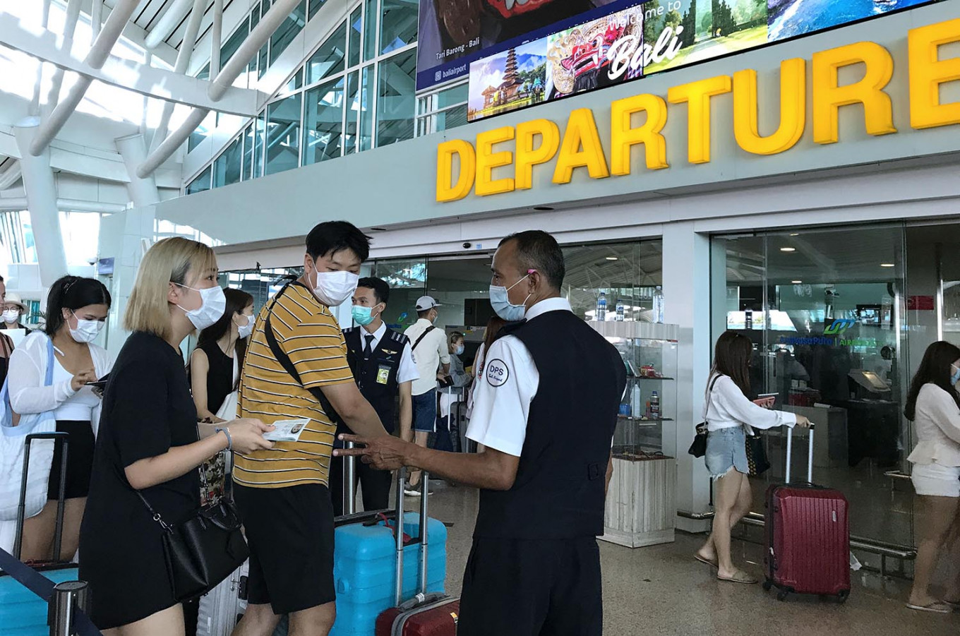 Jokowi wants contingency plan as coronavirus takes toll on Indonesia’s tourism