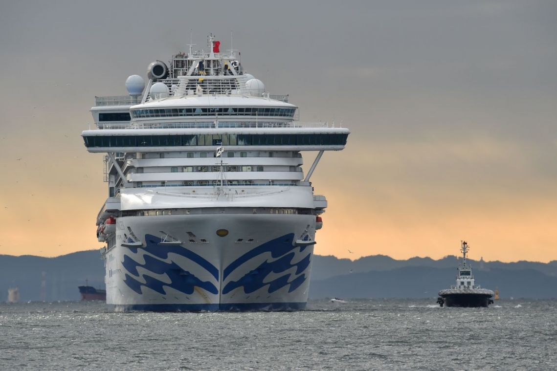 Coronavirus: Ten more people on cruise ship in Japan test positive