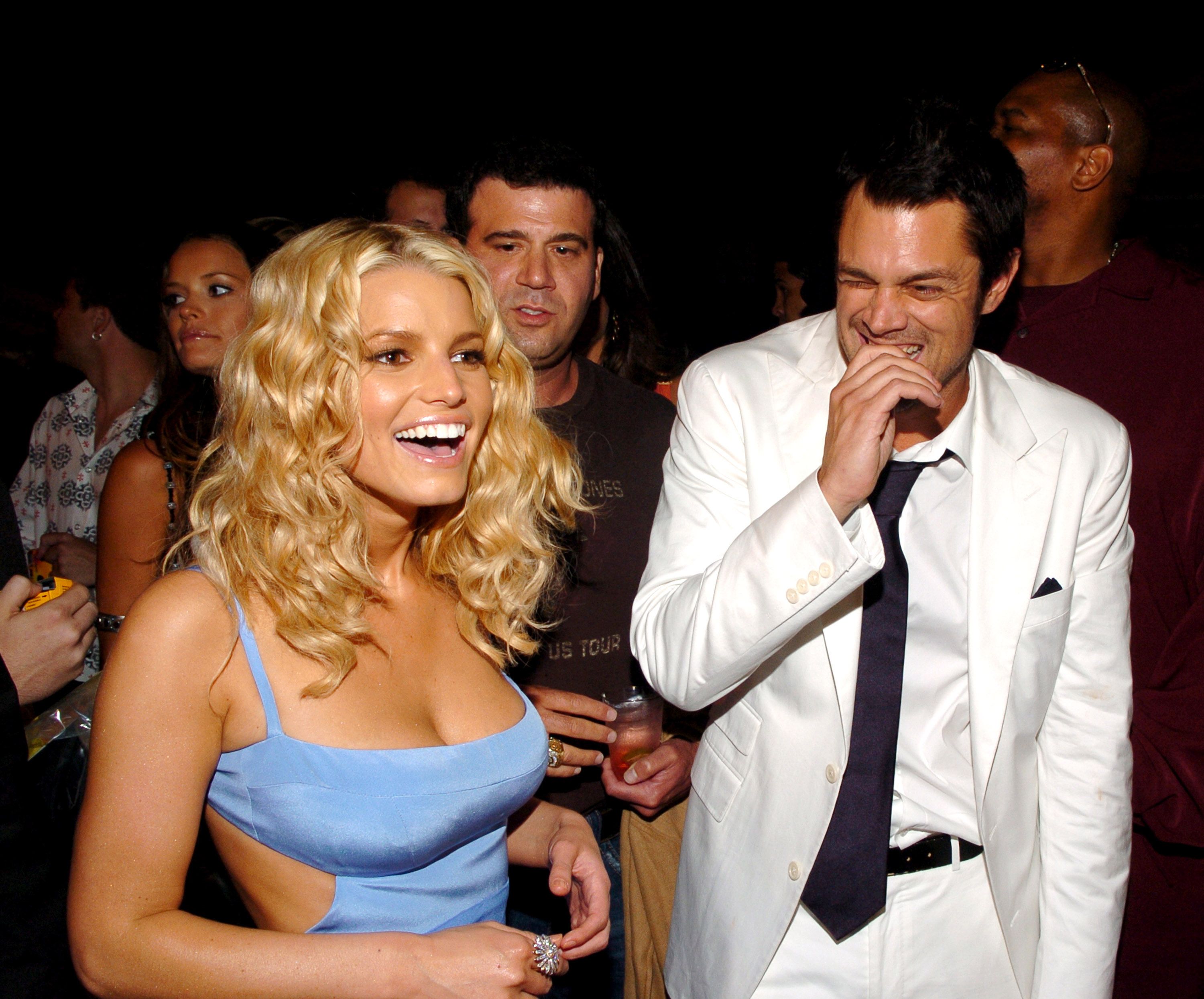 Jessica Simpson Had an "Emotional Affair" with Johnny Knoxville While Married to Nick Lachey