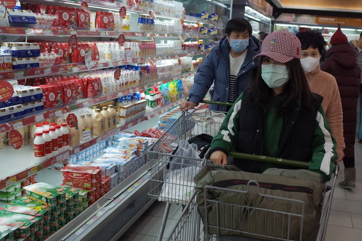Coronavirus: tales of economic woe spread on Chinese social media as workers, small businesses suffer