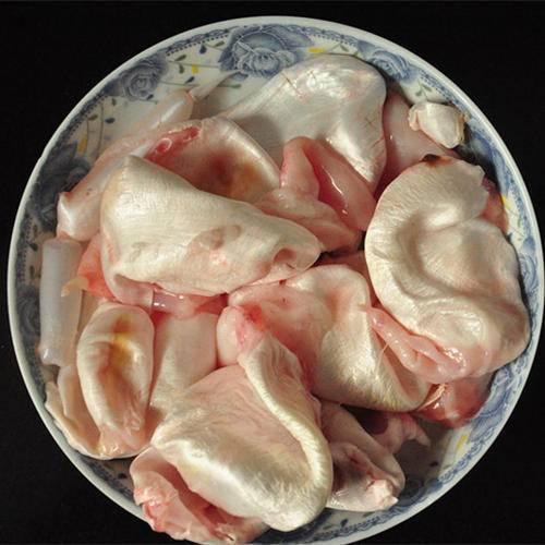 鱼肚是什么？它真的是鱼胶吗？教你做鱼肚最好吃的做法
