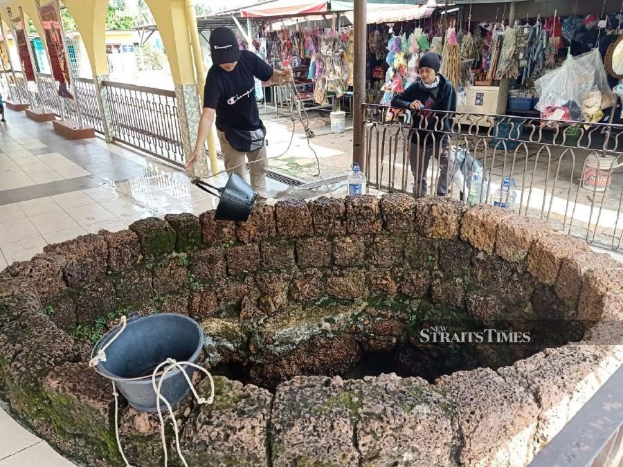Resorts against 'no water weekend'