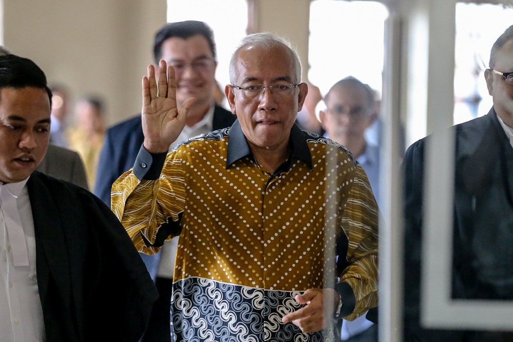 Ex-minister denies sought kickbacks from Rosmah’s alleged briber in exchange for approving RM1.25b project
