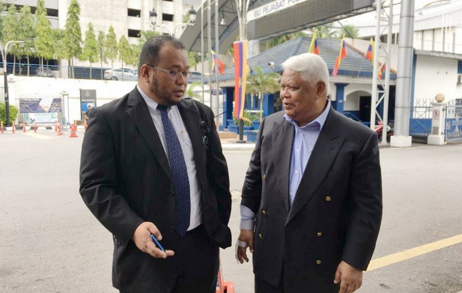 Tamrin questioned for 3 hours over article about TMJ
