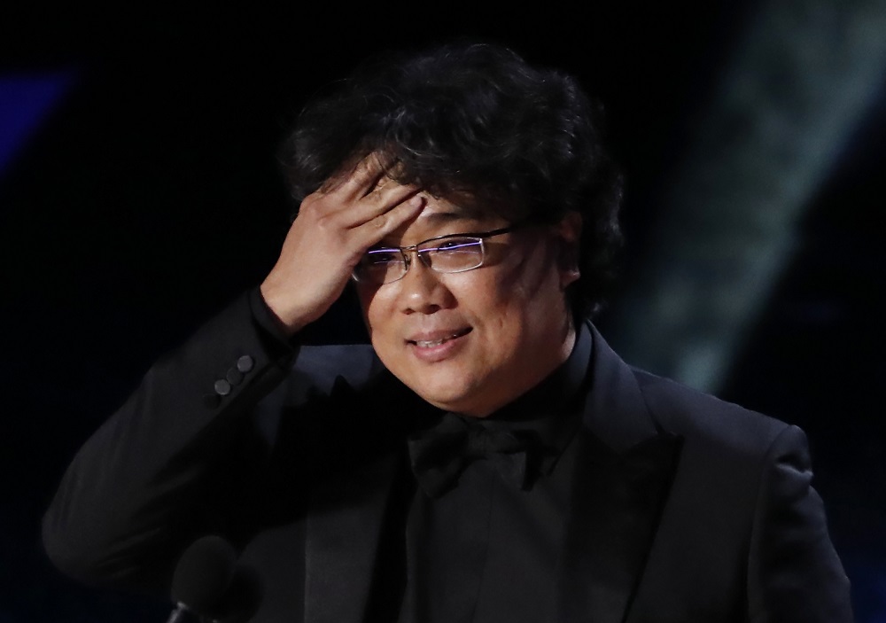 Oscar winner Bong Joon-ho says script for one of his ‘Parasite’ sequels is completed (VIDEO)
