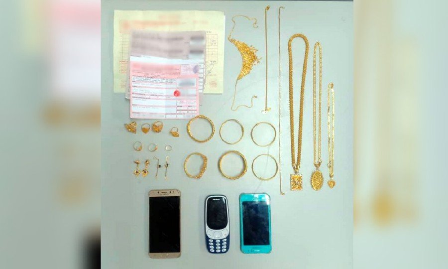 Six, including a state Immigration Department officer, nabbed for robbing Penang businessman