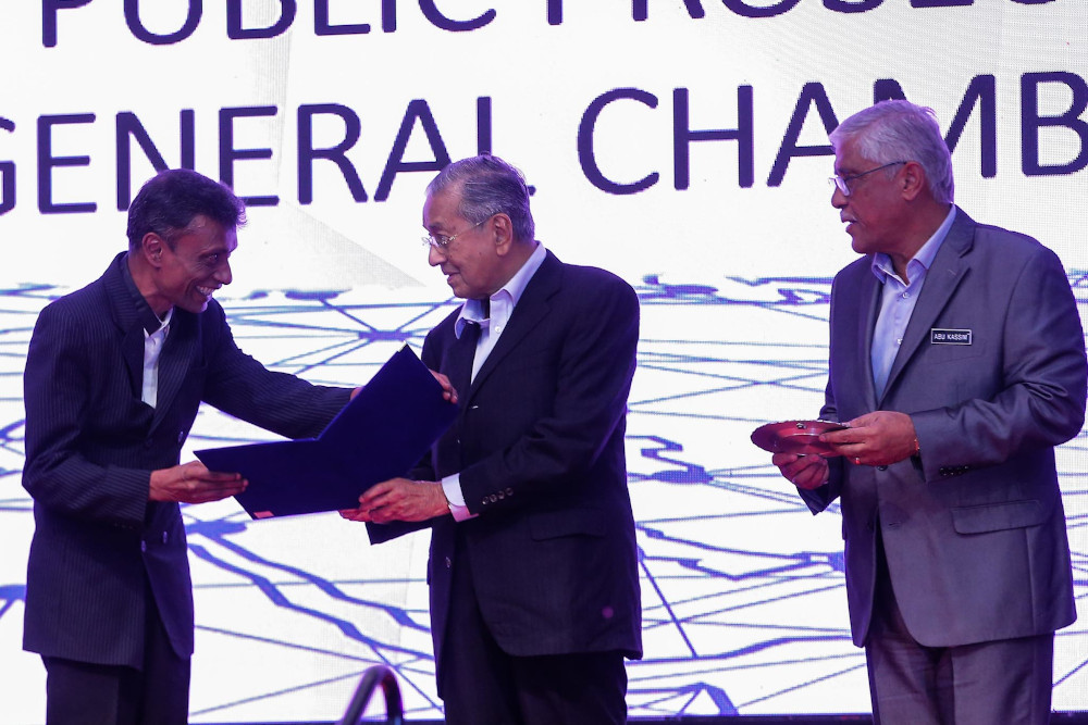 Slain prosecutor Kevin Morais gets posthumous award for fighting corruption