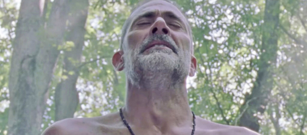 Norman Reedus Isn’t Thrilled That Jeffrey Dean Morgan Wouldn’t Go Fully Nude For ‘The Walking Dead’