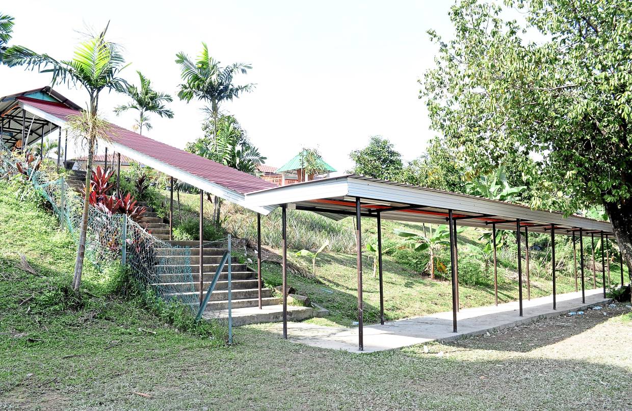 Subang Jaya school’s covered walkway repaired