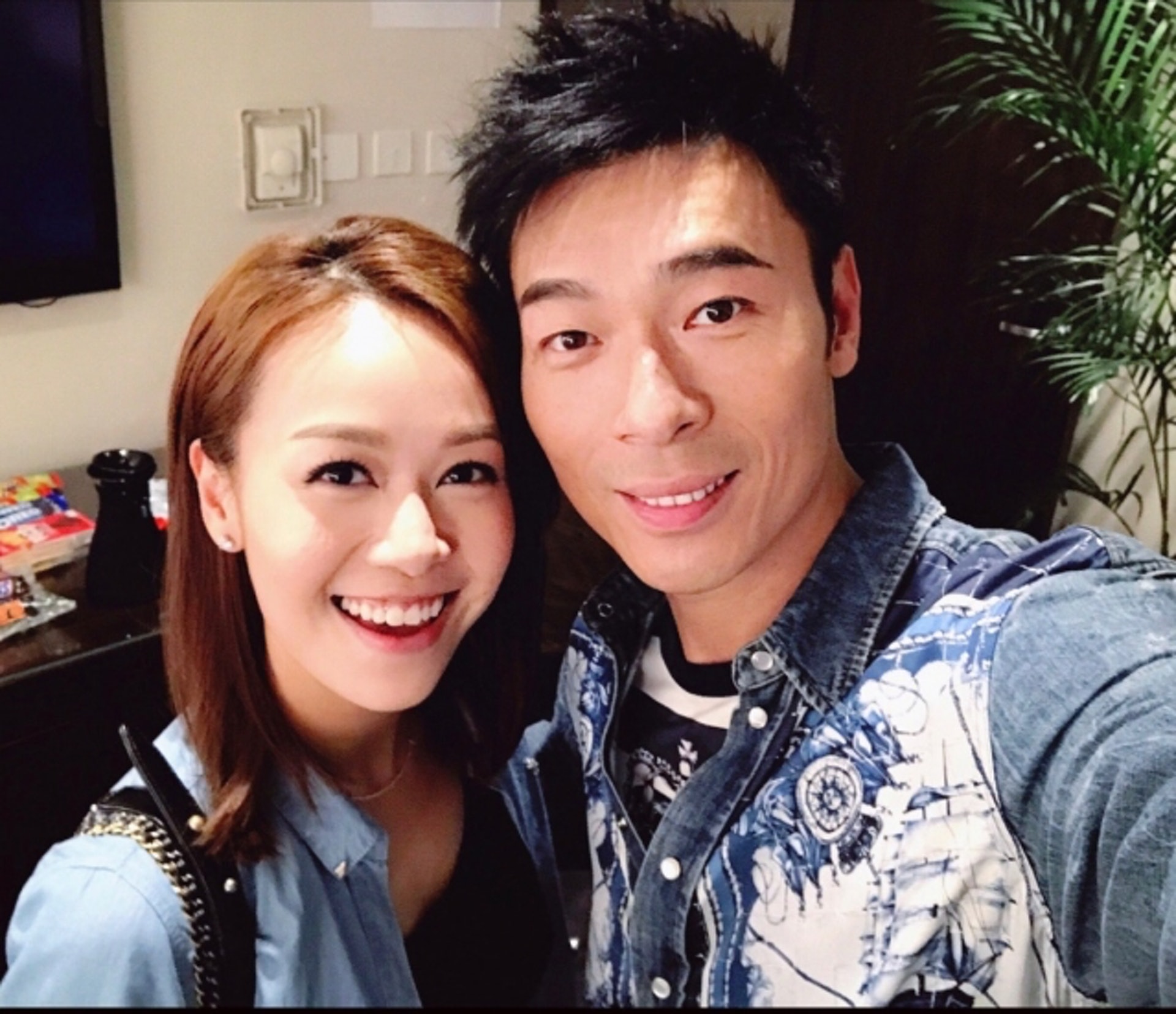 “人夫”急护黄心颖　与未婚妻划清界线