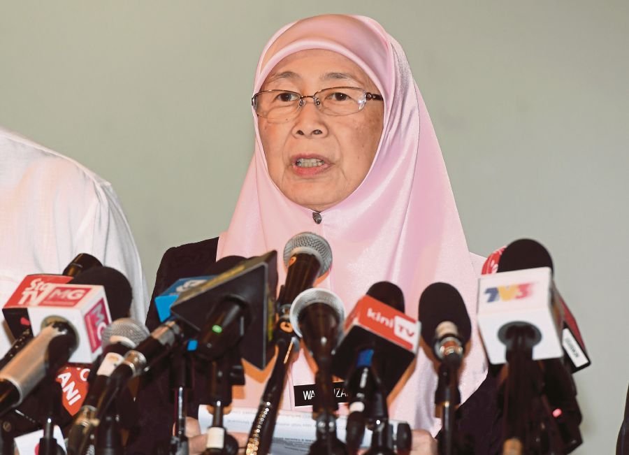 Covid-19: Leeway for face mask factories to bring in additional foreign workers