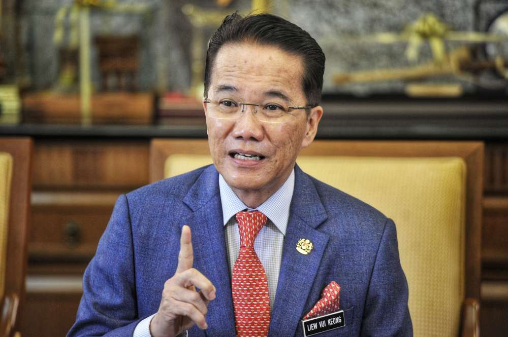 ‘PAS should support MA63 motion in Parliament if it truly supports Tun M’, says minister