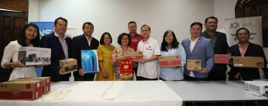 【新冠肺炎】病毒惧高温　李文材：可考虑不开冷气