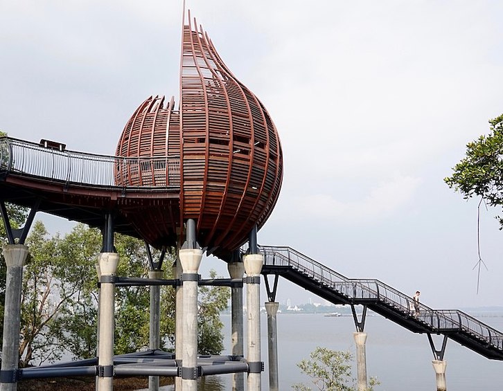 Guide to Sungei Buloh Wetland Reserve: Bird-Watching, Crocodile-Spotting & Nature Walks with Kids