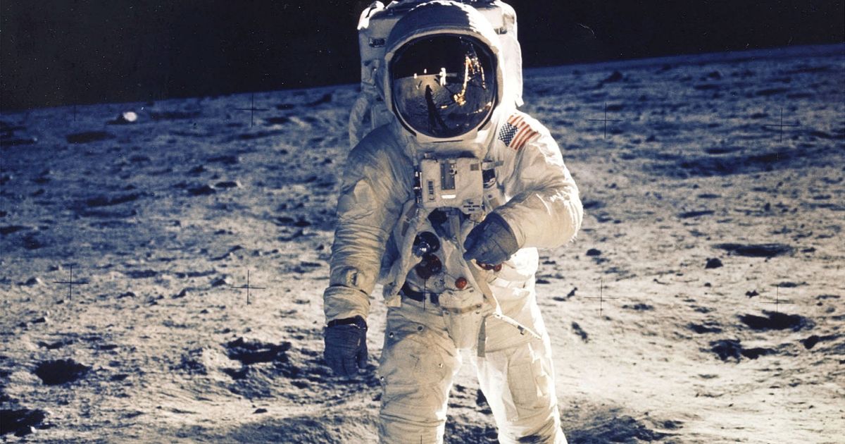 NASA looking for new astronauts to go to the Moon
