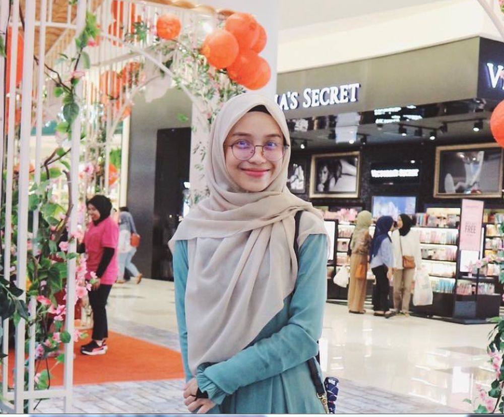 Wife of controversial preacher PU Abu, Hana Azraa shares how she gave birth without her husband