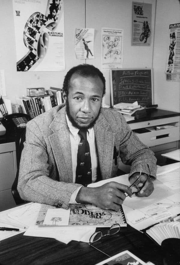 Charles Hobson, Who Helped Break a TV Color Line, Dies at 83