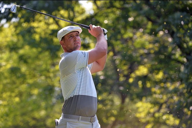 DeChambeau charges to WGC-Mexico lead