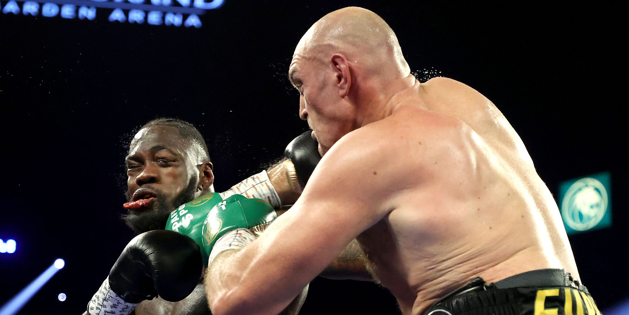 Tyson Fury licked the blood off Deontay Wilder’s neck just before his fearsome 7th-round knockout