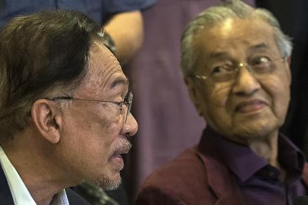 Mahathir meeting leaders of other parties about new coalition: Report