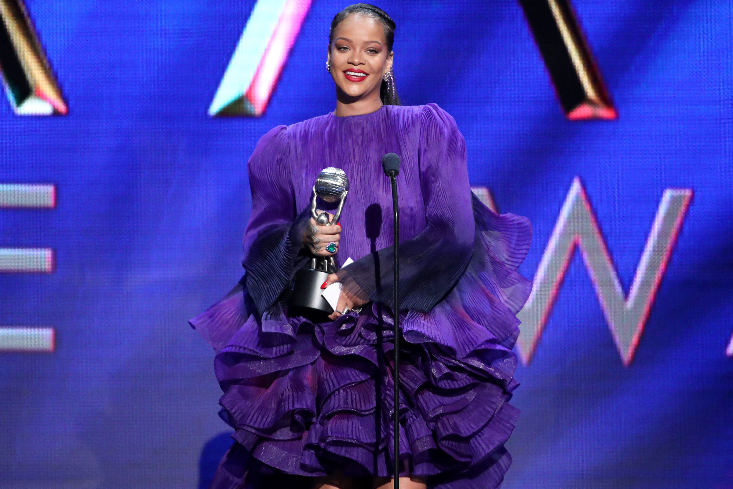 Rihanna Receives Standing Ovation for Powerful Speech About Inclusion at NAACP Image Awards