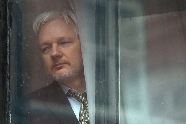 In extradition bid, US accuses Assange of endangering sources