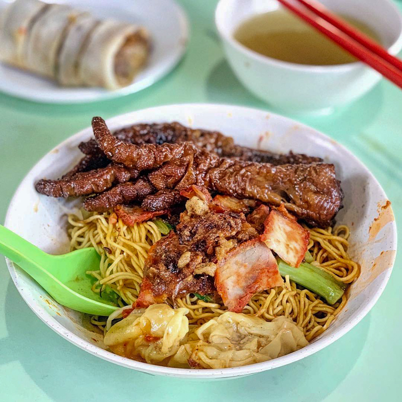 20 Best Food Stalls At Old Airport Road Food Centre That’ll Make It Your Favourite Makan Destination