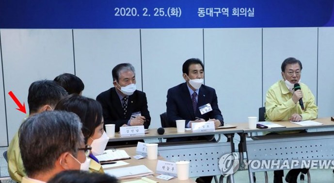 【新冠肺炎】文在寅曾接触染疫秘书 韩总统府拉警报忧中镖