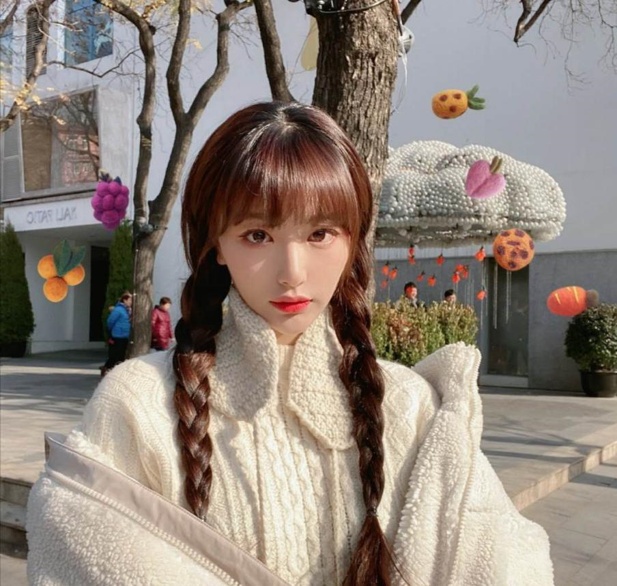 孔雪儿周梓倩聊天记录被爆，两人还是闺蜜，《青你2》的瓜太多了