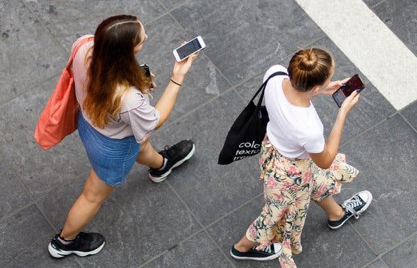 Cellphone Carriers May Face $200 Million in Fines for Selling Location Data