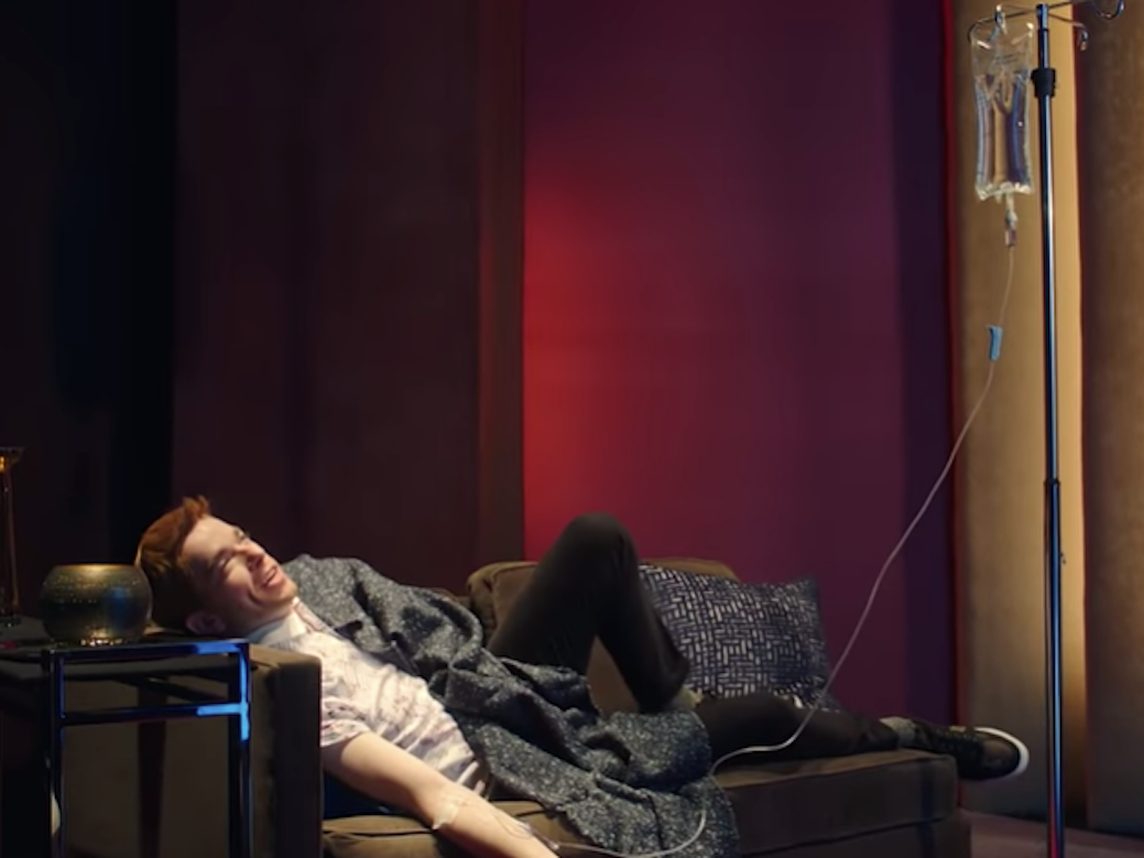 John Mulaney plays a contestant with coronavirus in a ‘Love is Blind’ sketch for ‘Saturday Night Live’